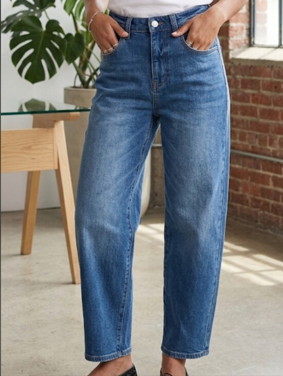 Quince Denim - Quince Bella Stretch Barrel Casual Relaxed Comfy High Waist Modern Minimalist